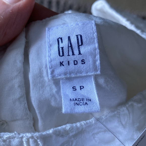 Gap Kids Floral Lace Dress - Picture 3 of 5